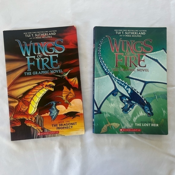 Other - Bundle of 2 Wings of Fire The Graphic Novel Books.